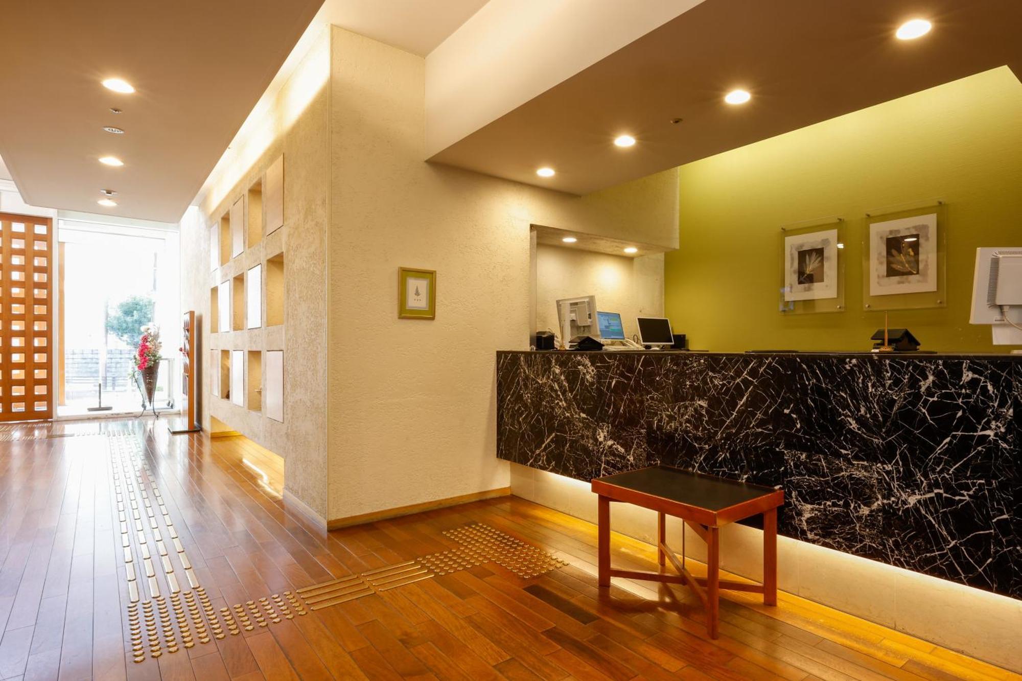 Hotel The Lutheran Osaka Eksteriør billede