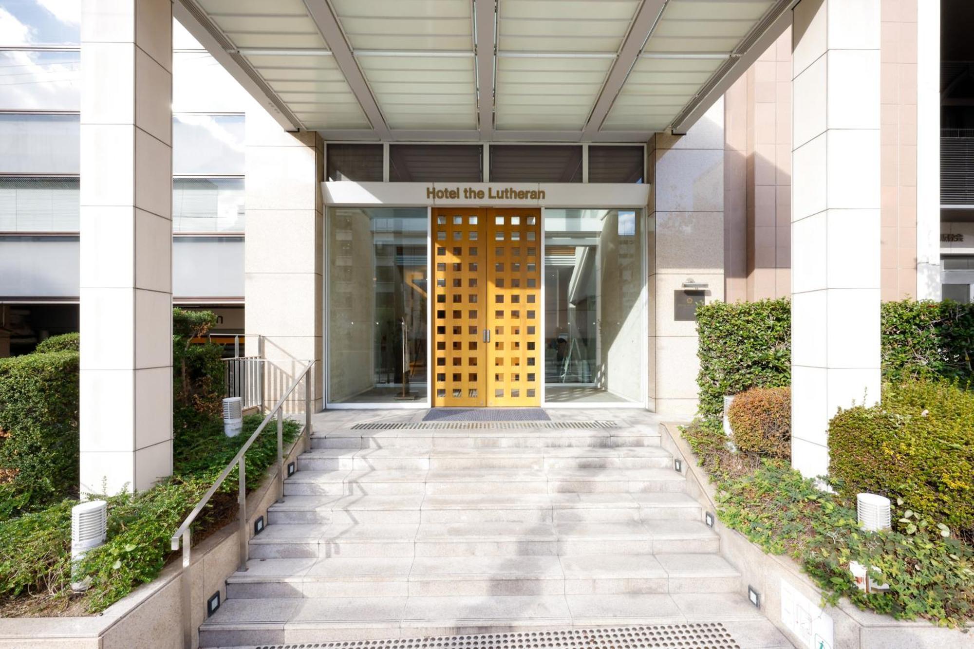 Hotel The Lutheran Osaka Eksteriør billede